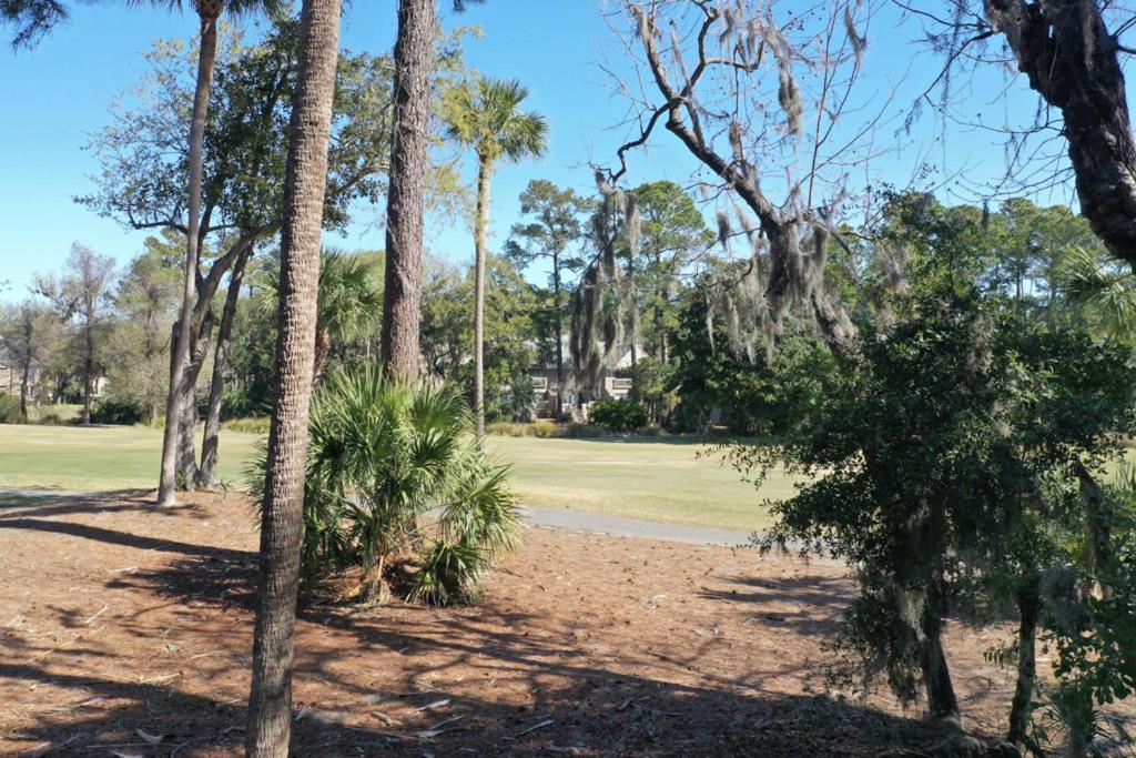 Golf View Two Bedroom With K Q And Fold Out Couch Bikes & Beach Gear Included Hilton Head Island Eksteriør billede