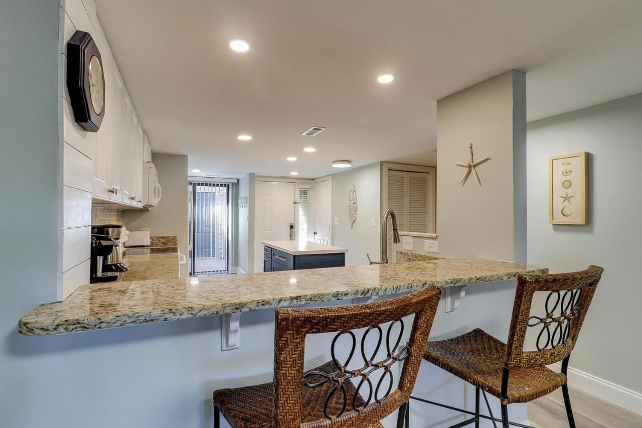 Golf View Two Bedroom With K Q And Fold Out Couch Bikes & Beach Gear Included Hilton Head Island Eksteriør billede