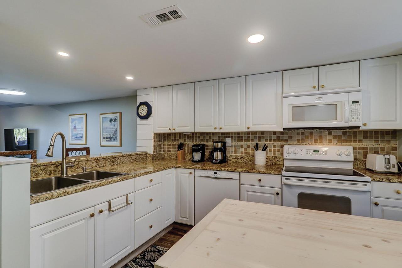 Golf View Two Bedroom With K Q And Fold Out Couch Bikes & Beach Gear Included Hilton Head Island Eksteriør billede